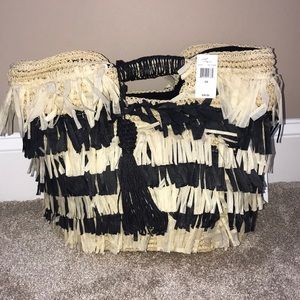 Bay sky straw bag